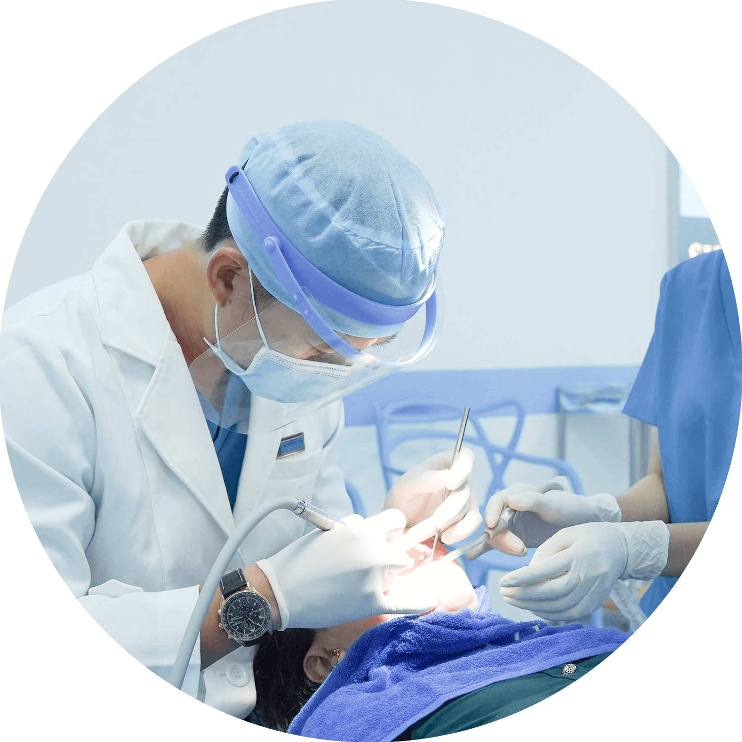 Thẩm mỹ bọc răng sứ